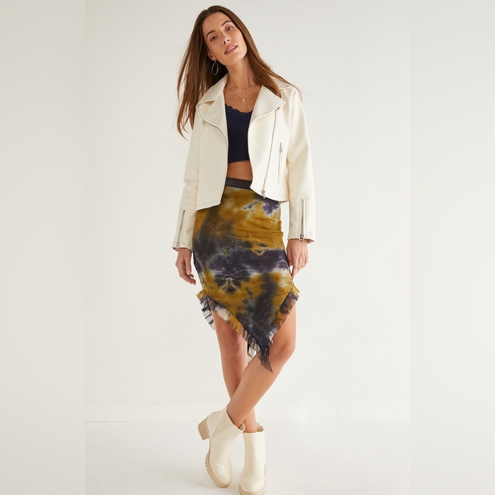 New Francesca’s Patsy Tie Dye Mesh Flippy Midi Skirt